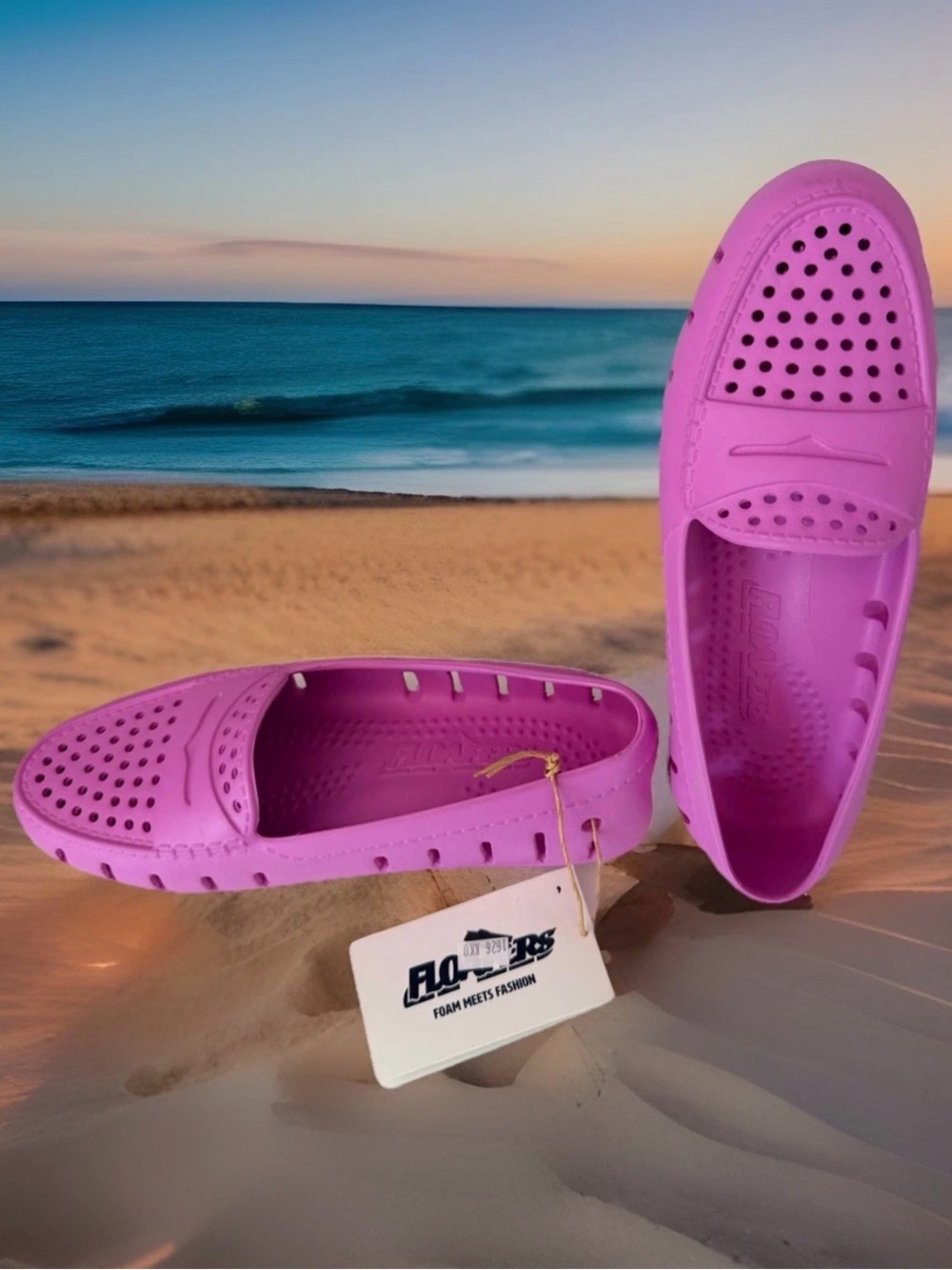 Floafers Women’s Size 10 Pink Posh Driver Loafers. New with Tag
